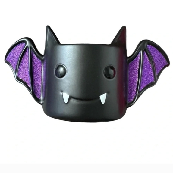 NWT RETIRED BAT🦇 CANDLE HOLDER/ CUTE SPARKLING PURPLE WINGS/BBW/ 3 Wick - Picture 1 of 3